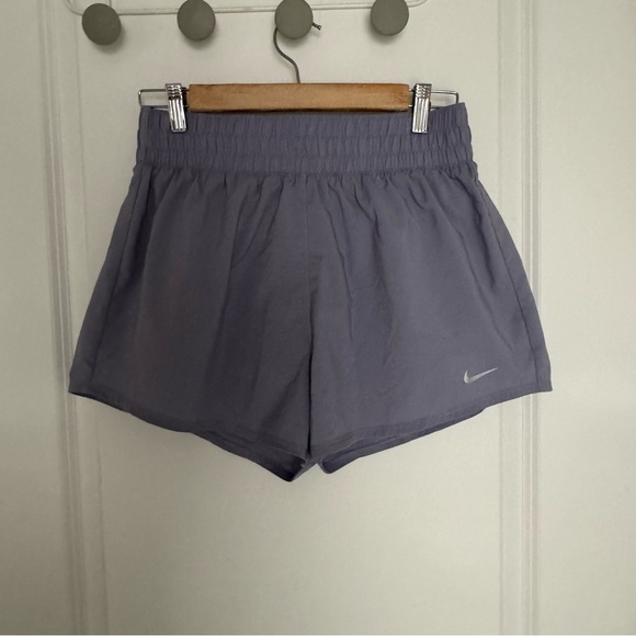 Nike shorts size M - Picture 1 of 5